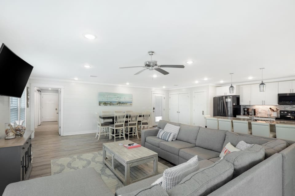Open living room with plenty of seating