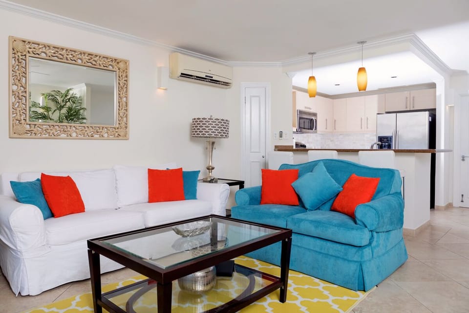 Sapphire Beach 109 - Living Room to Kitchen View