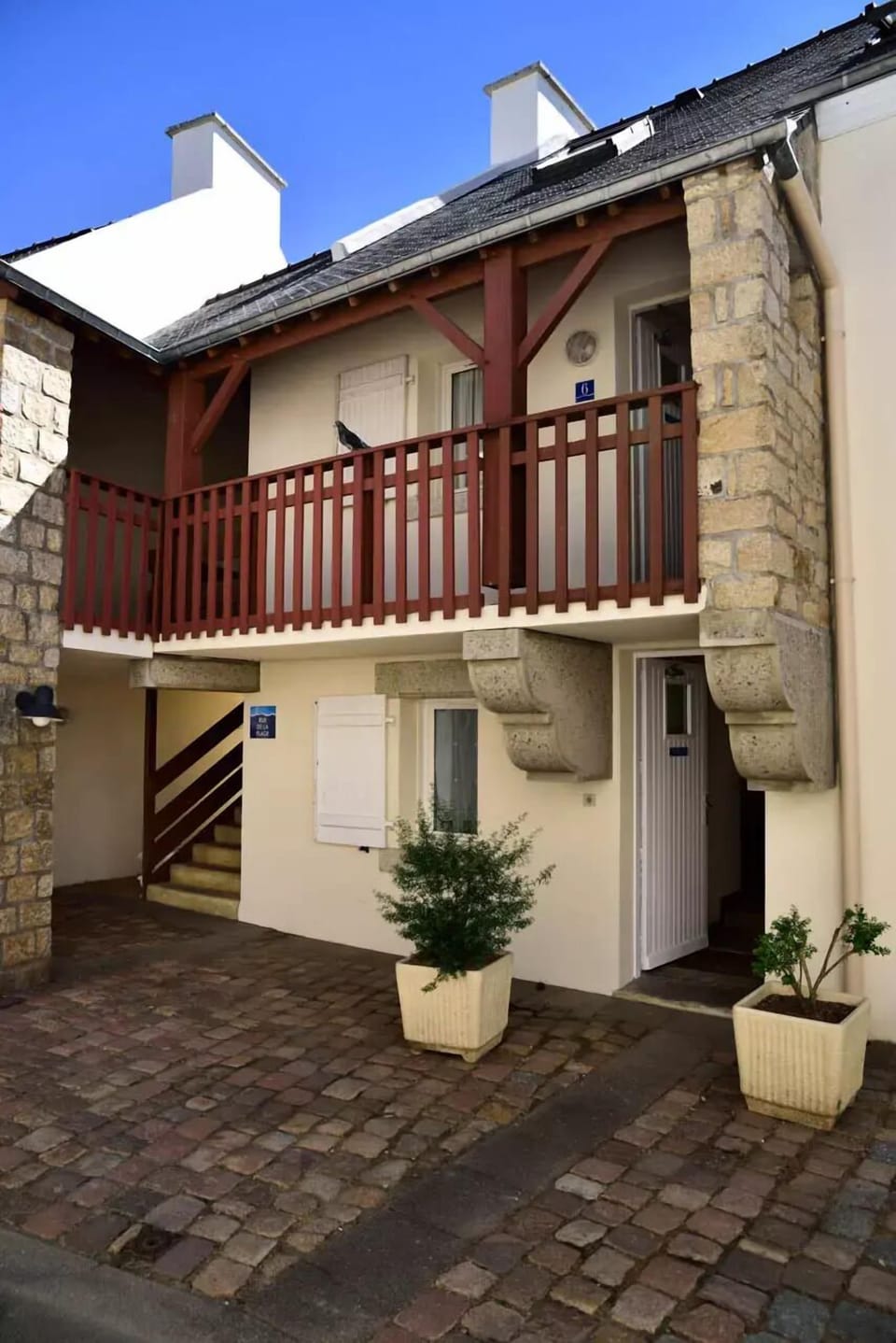 Exterior detail