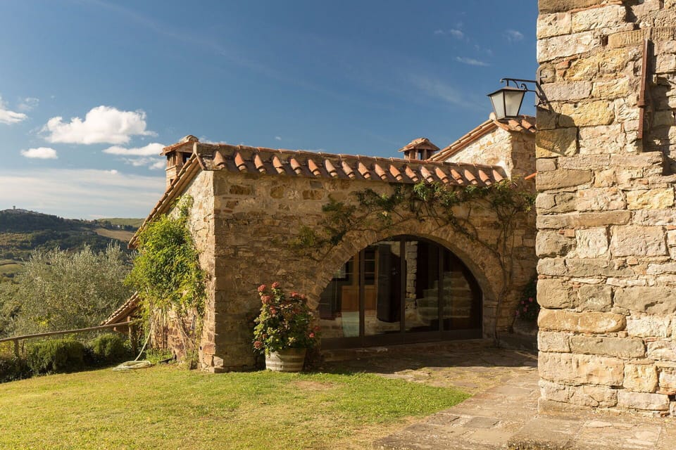 Building Exterior, Scenic View