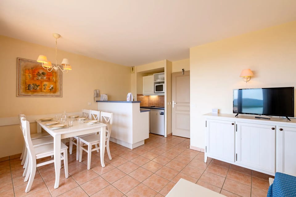 Residence le Hameau des Issambres - maeva Home - 2 Rooms 6 People Selection Apartment in Sainte-Maxime