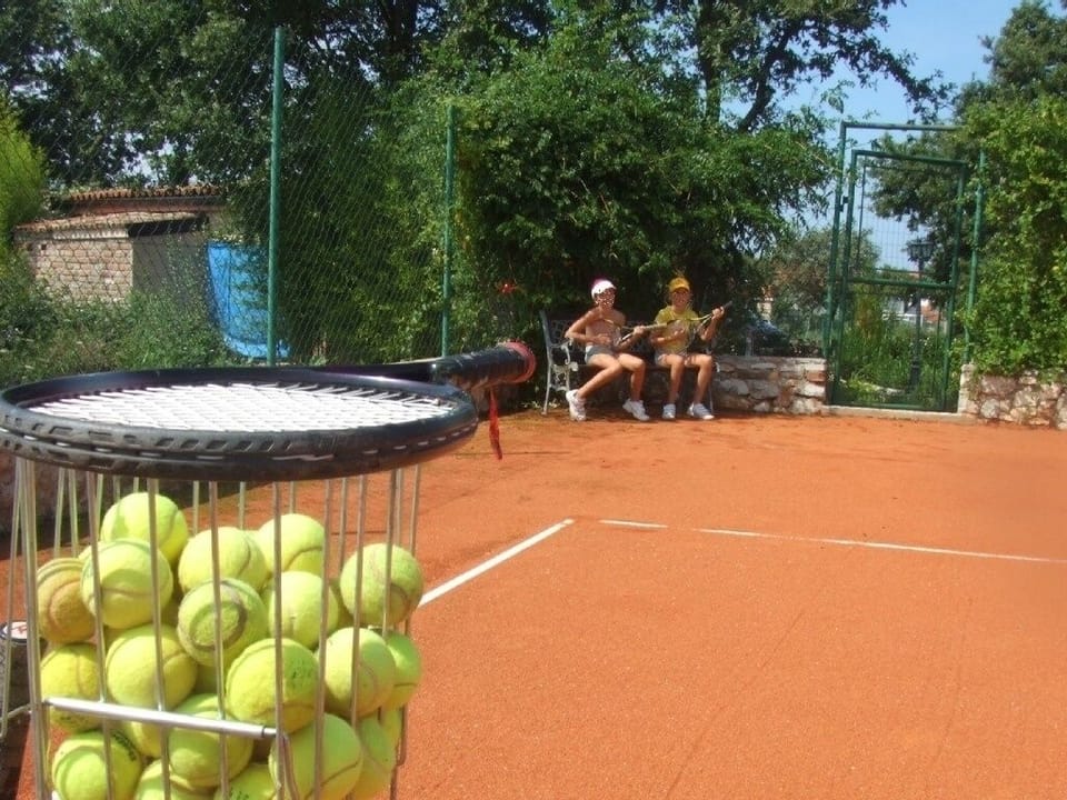 Sport court