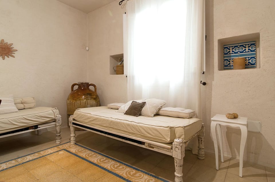 Bedroom, Dining Room, Kitchen