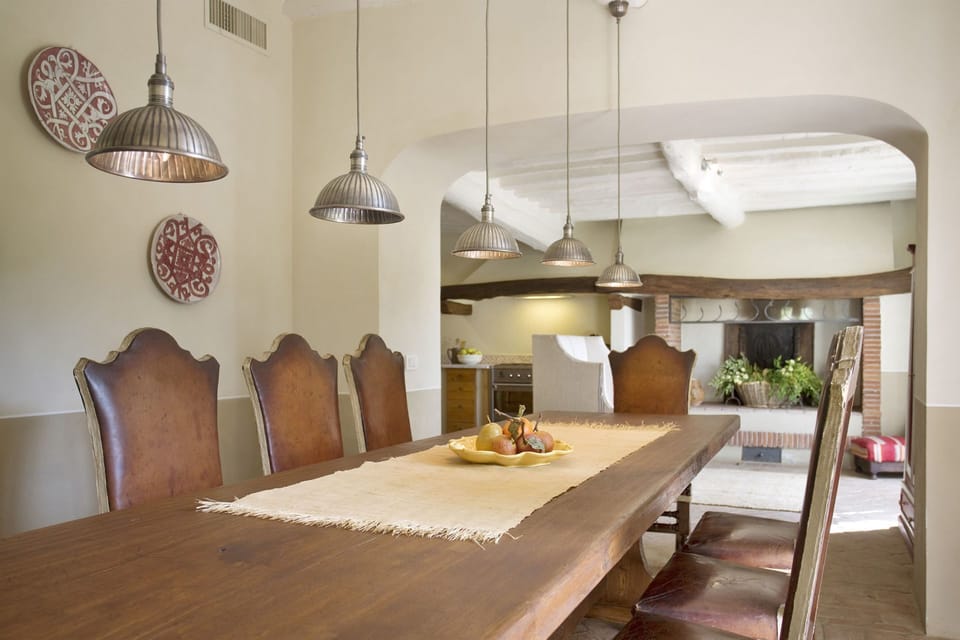 Common Room, Dining Room