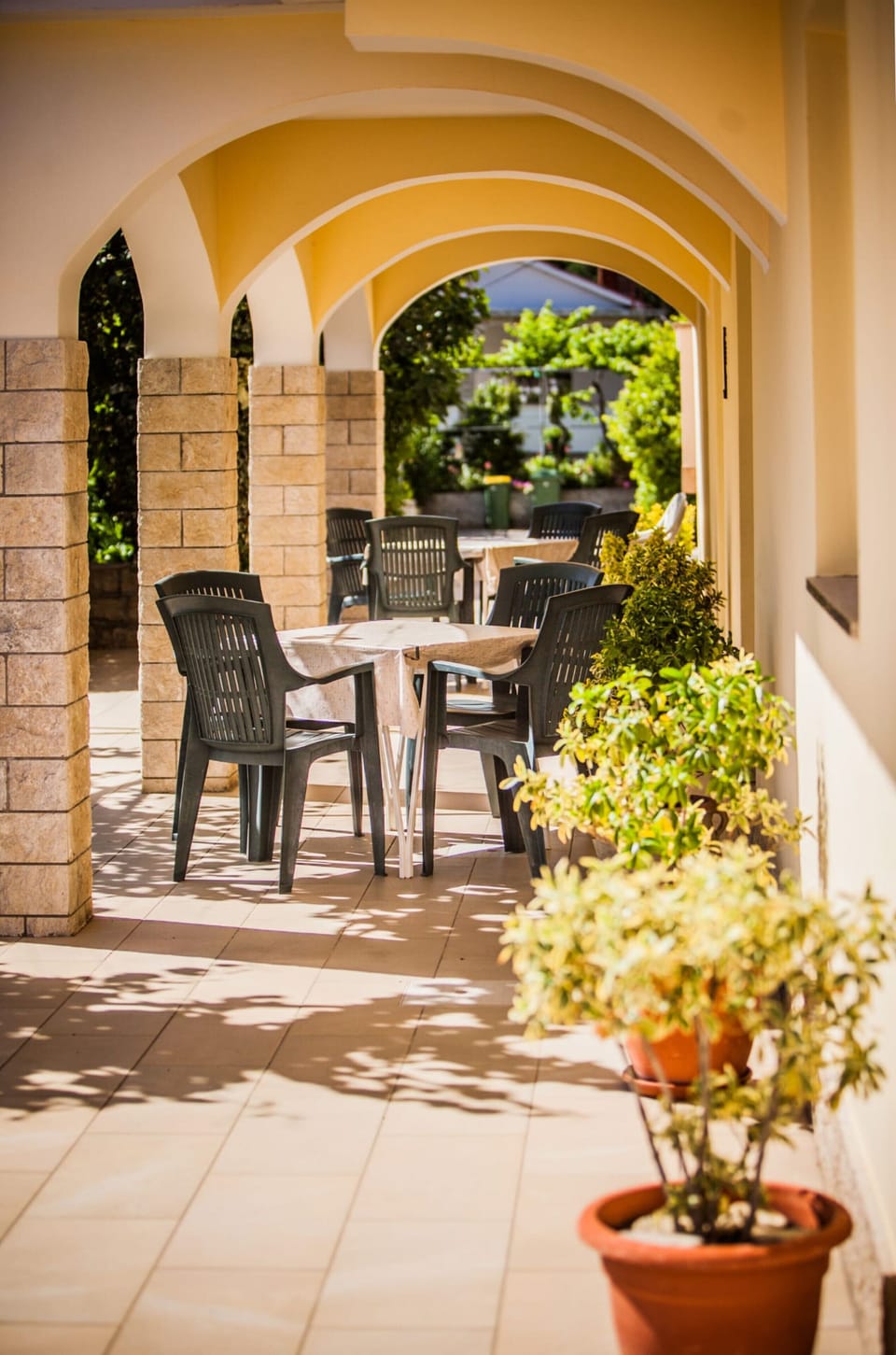 Outdoor dining