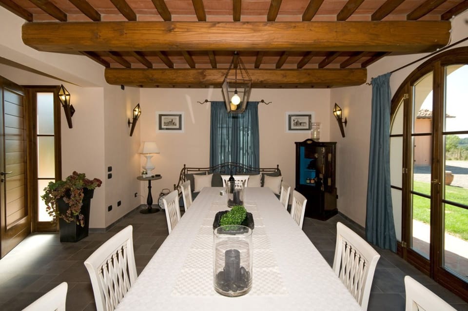 Dining Room, Kitchen