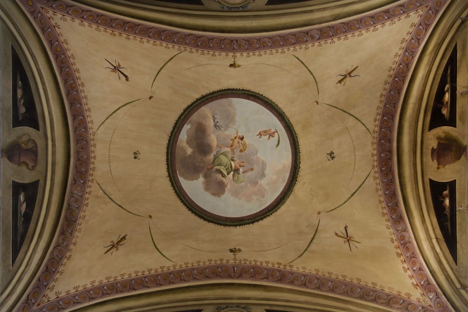 Double bedroom detail