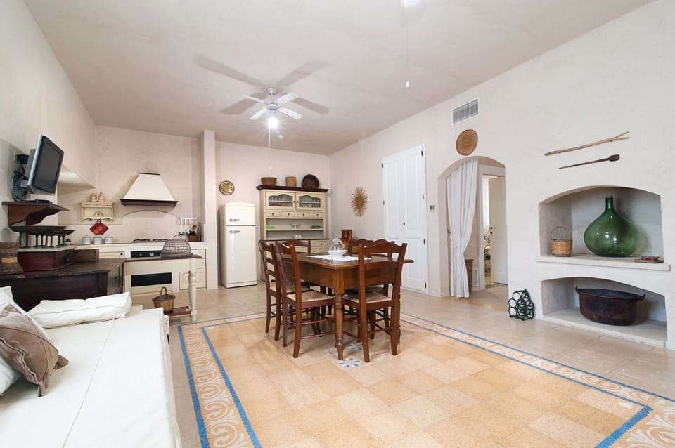 Kitchen, Living Room