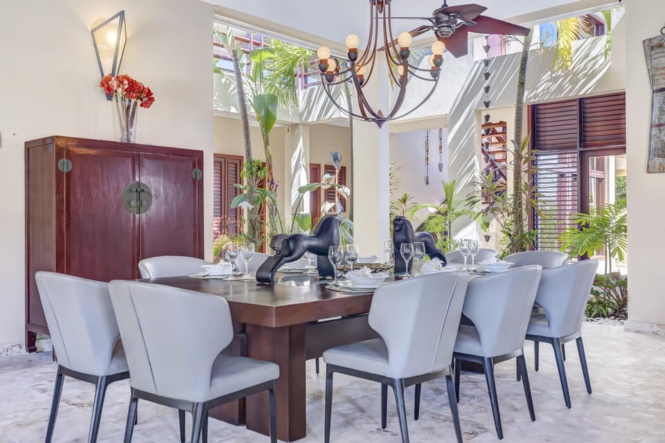 Villa Caballet – A Oasis with Golf Course Views (5615)