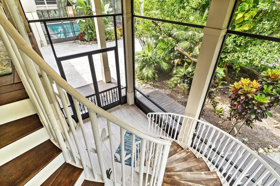 Spiral staircase