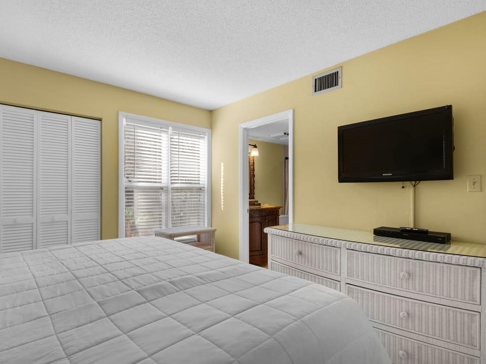 Bedroom 1 with Flat Screen TV