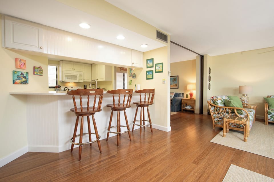 Breakfast bar