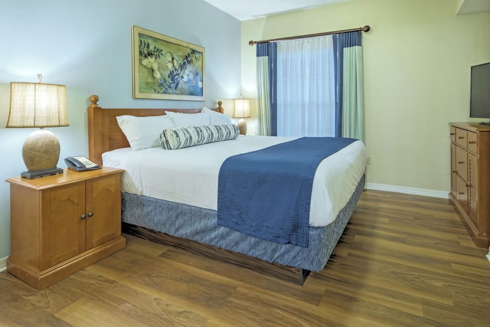 FL_CypressPalm_1bd_bedroom_001