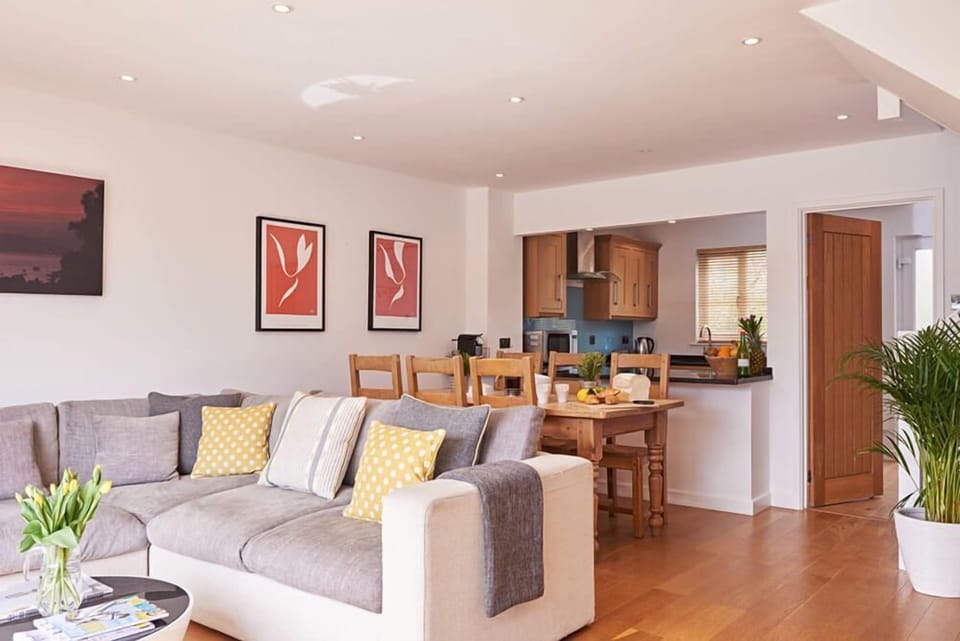 Ground floor: Open plan living space with sitting and dining areas seating six