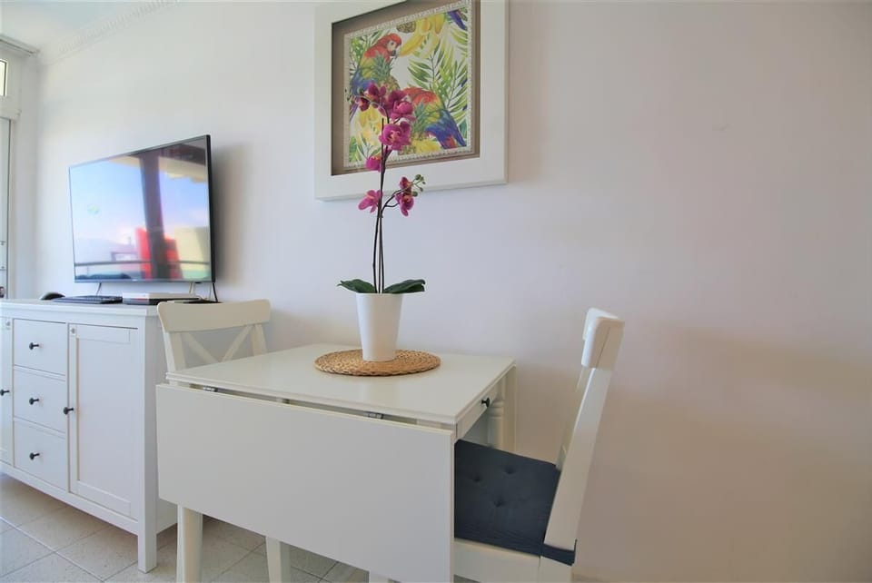 Dining table for two with extending table - dining for four on the terrace