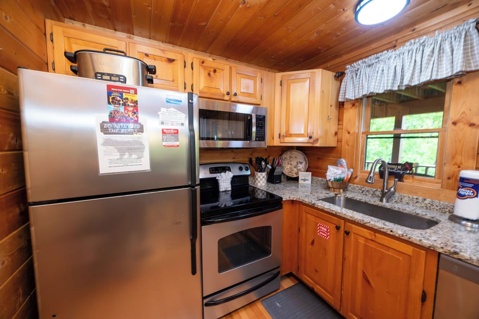 Fully Furnished Kitchen