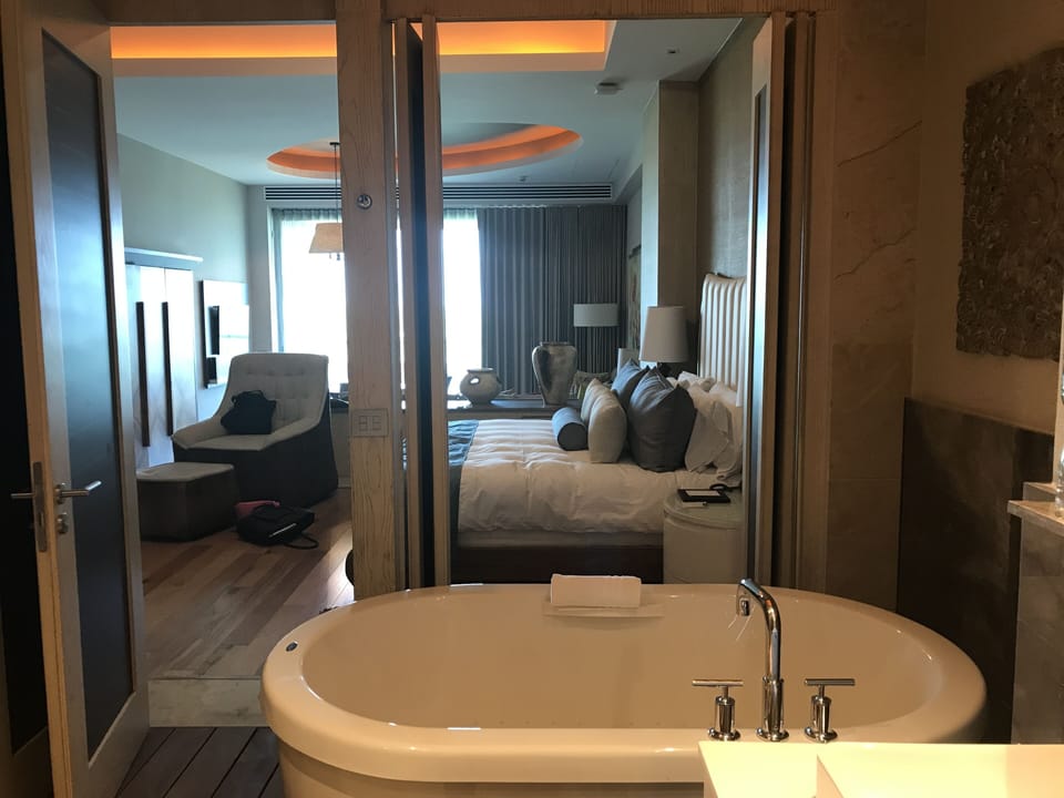 Jacuzzi is fantastico! 