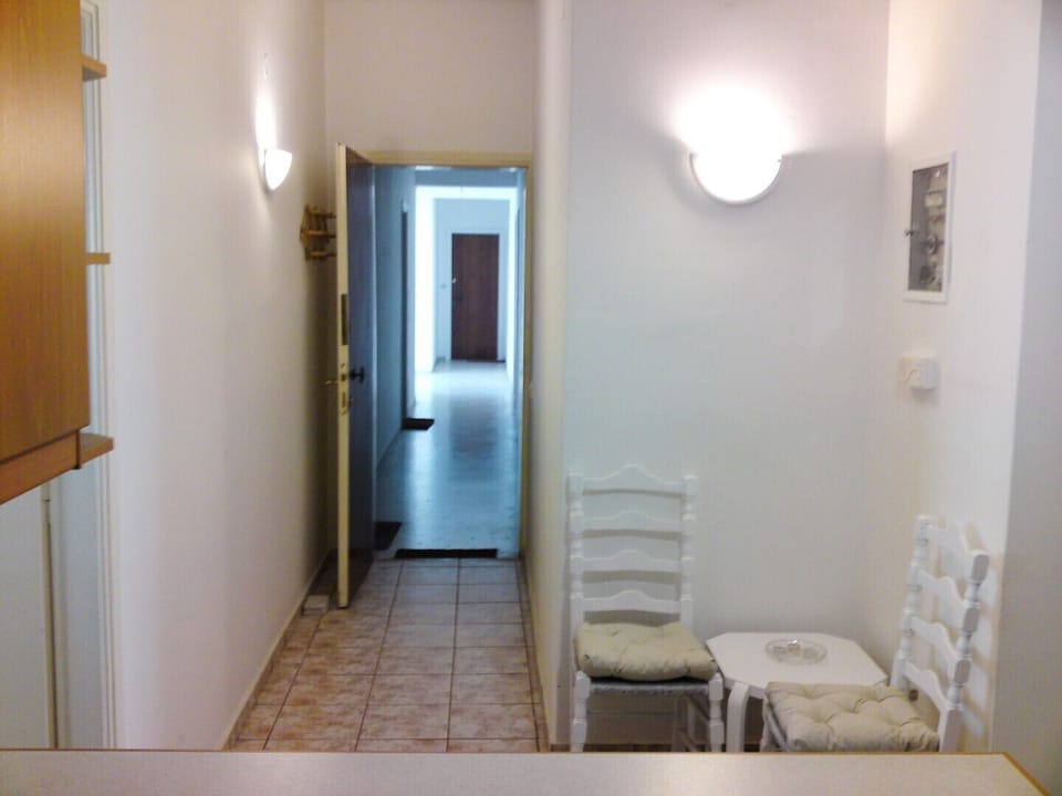 Hall way and main entrance view