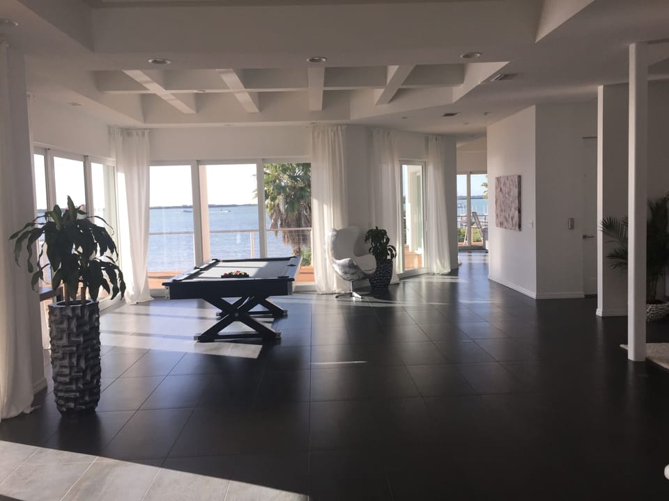 Game room