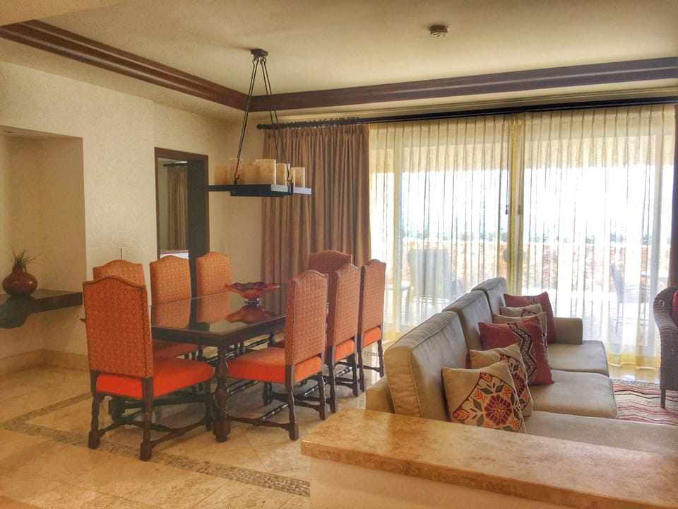 Spacious dining/living area