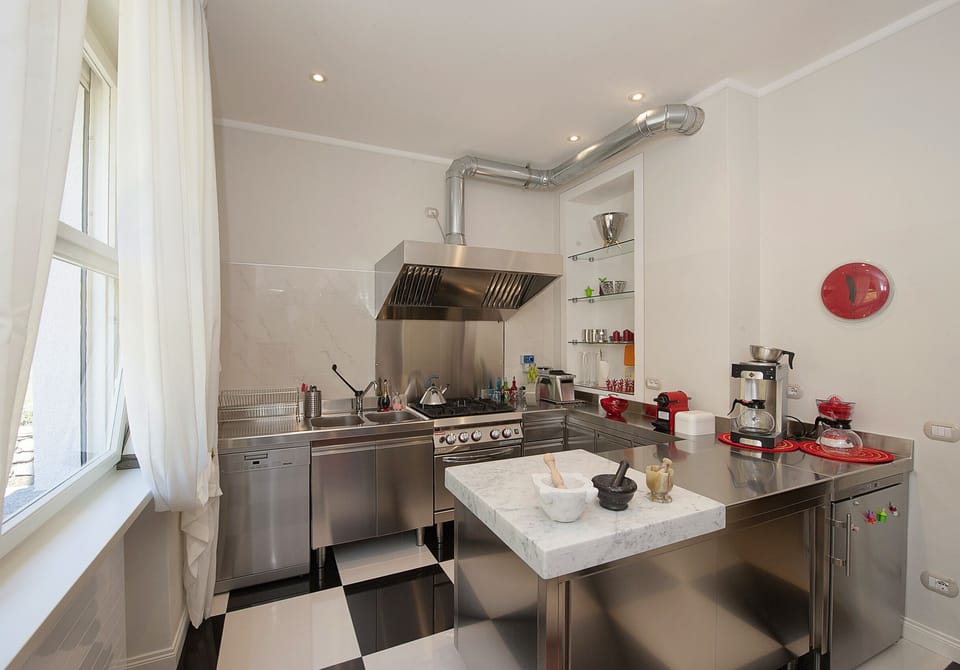 Villa Ermelinda - Baveno, Lake Maggiore - NORTHITALY VILLAS vacation rentals
