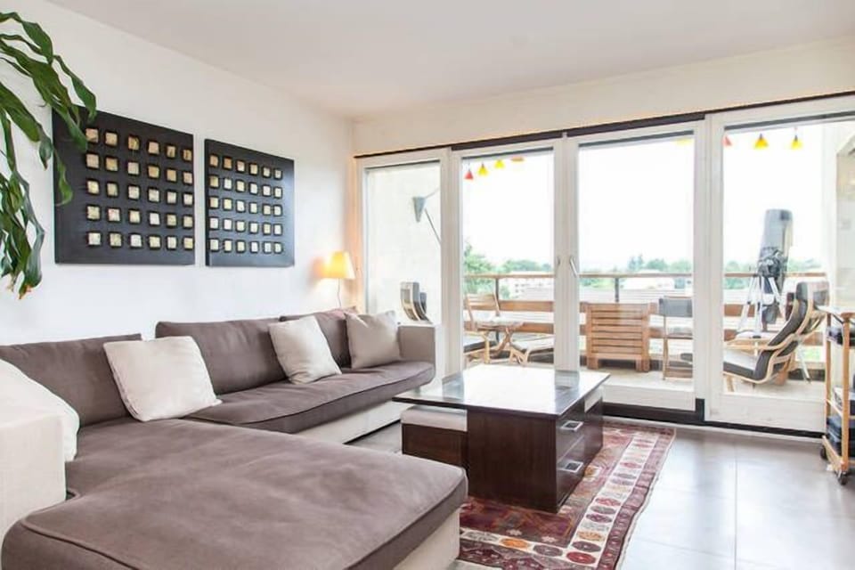 Living room opening on the balcony