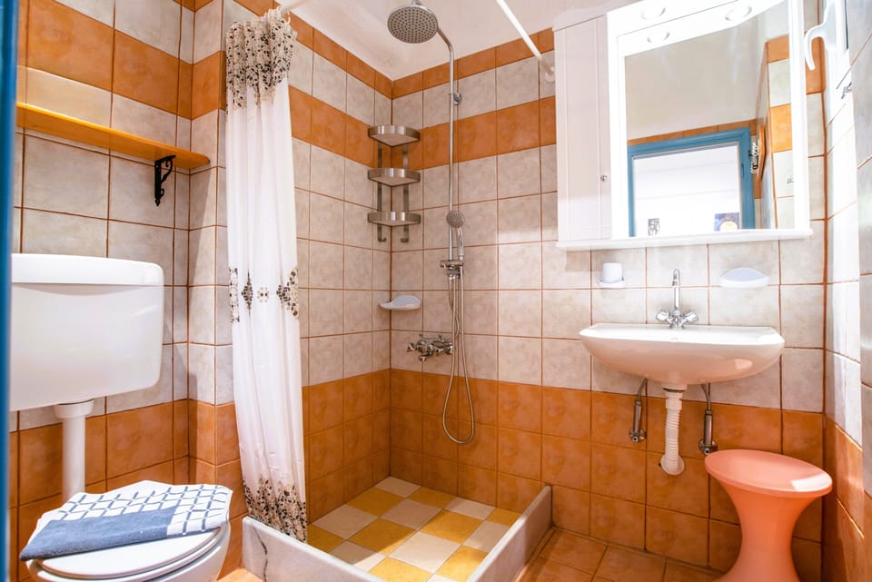 Your private room with toilet, shower
