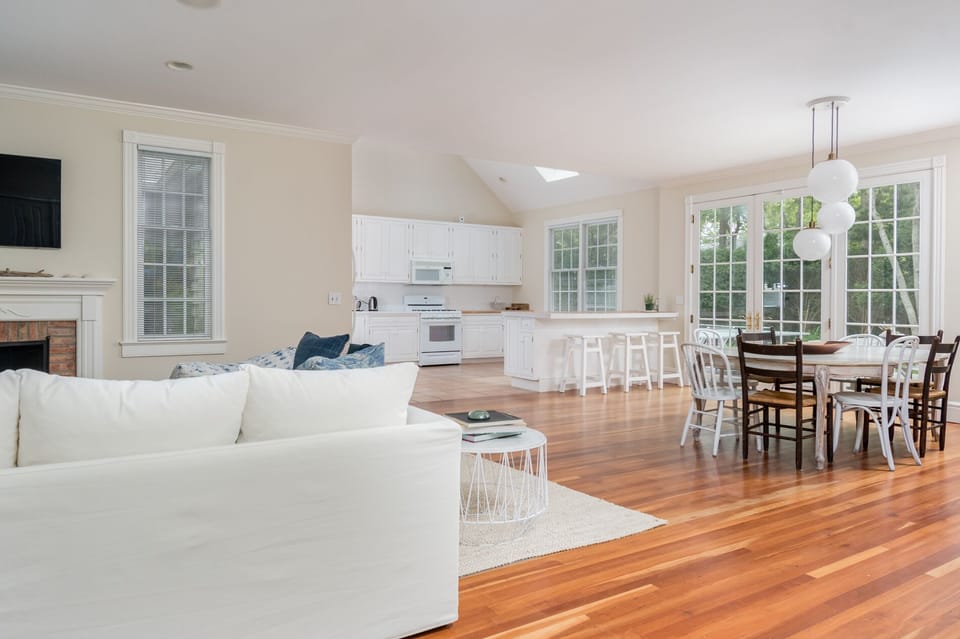 Living and dining room