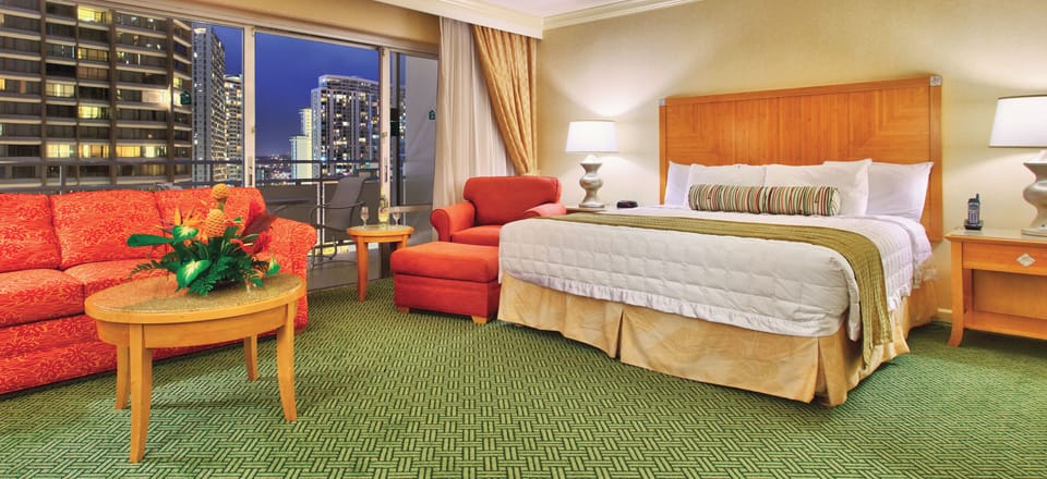 SVC_Waikiki_Resort_at_the_Illikai027[1]