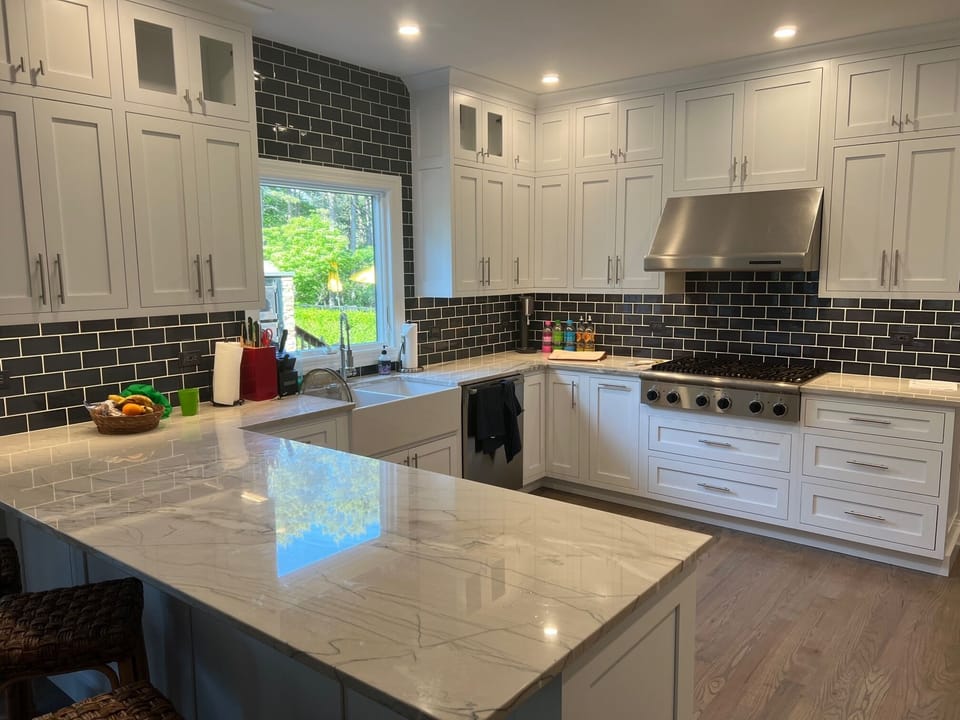 Newly renovated kitchen with 2 Bosch dishwashers, Thermador stove, double ovens