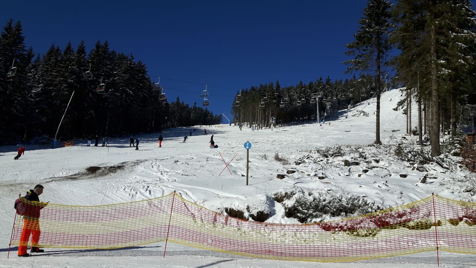 Snow and ski sports