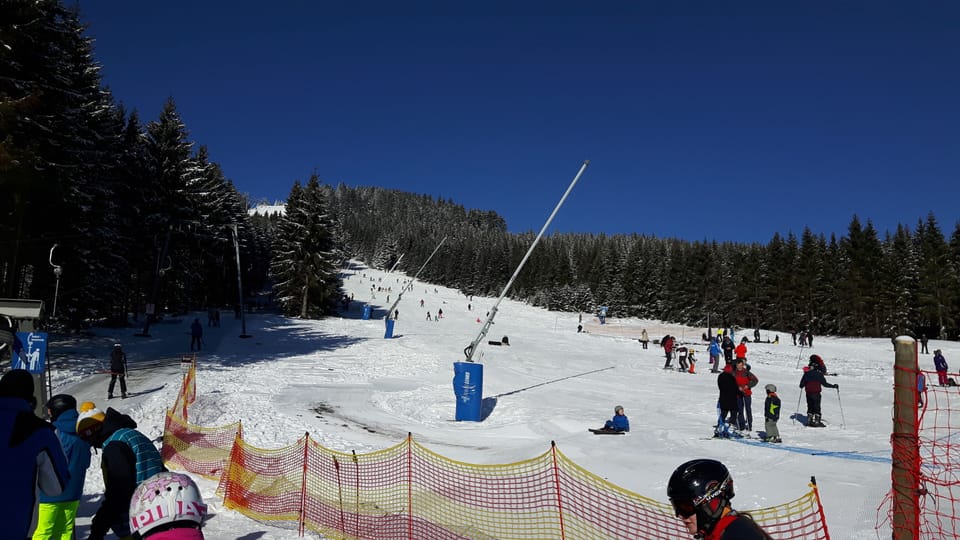 Snow and ski sports