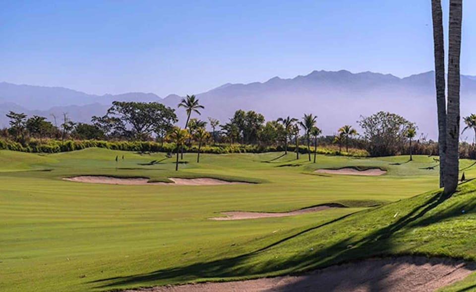 Nayar Par 70 course