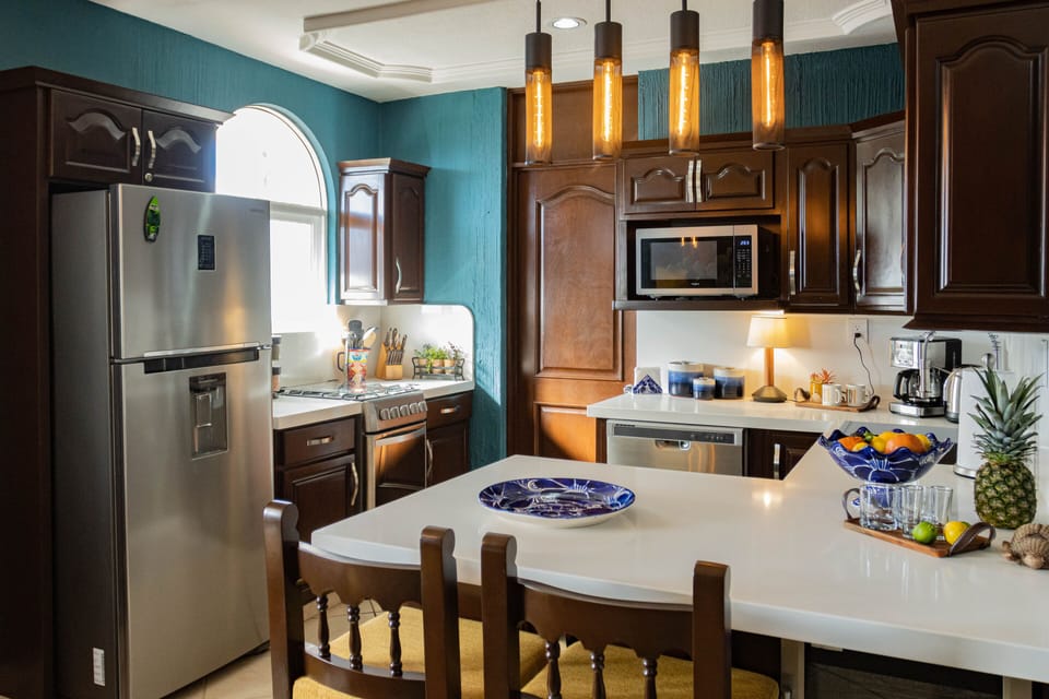 Newly remodeled with new countertops, stainless steel appliances