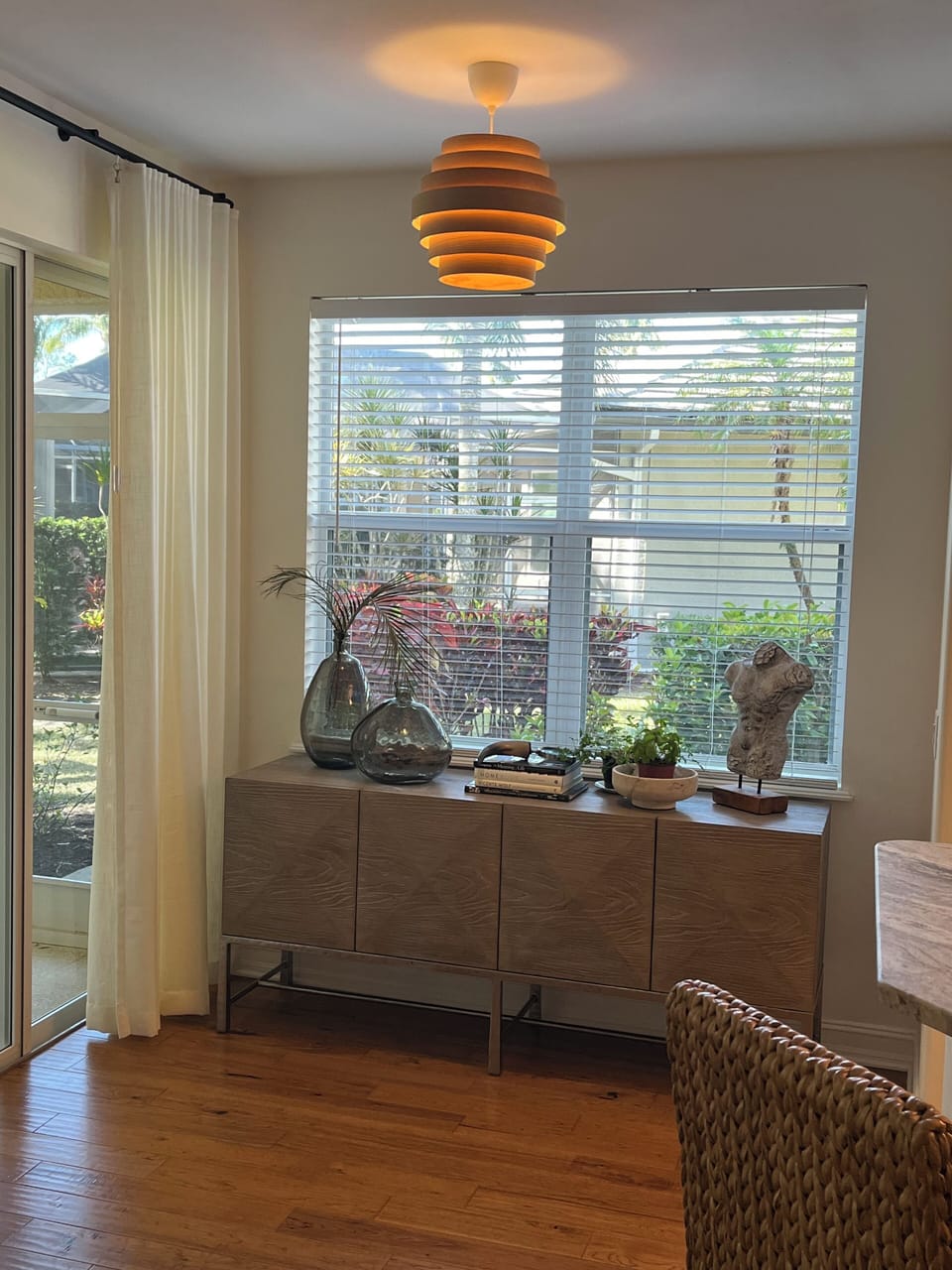 Elegant cabinet