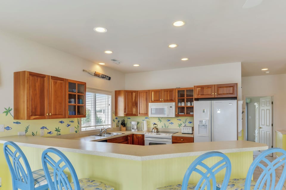 Main/Upper Level,Kitchen,