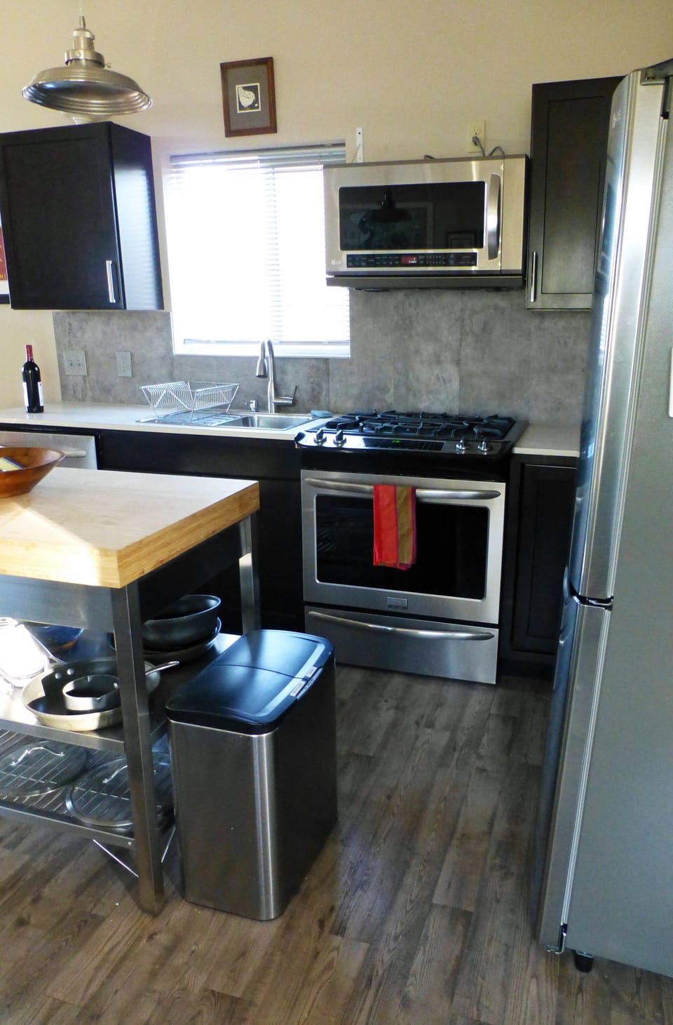 Dual fuel stove with electric convection oven