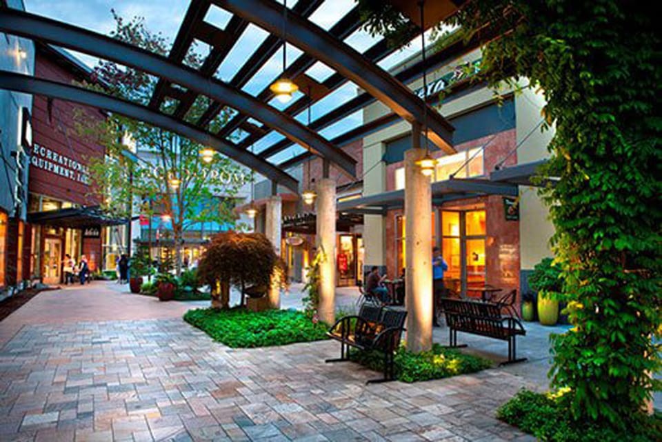 Alderwood Mall