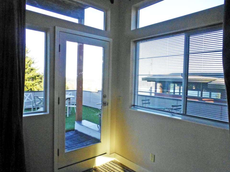 Front/North entry door