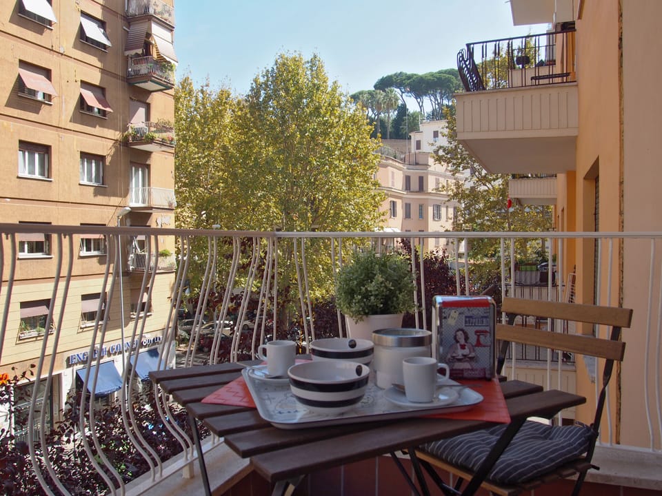 balcony
