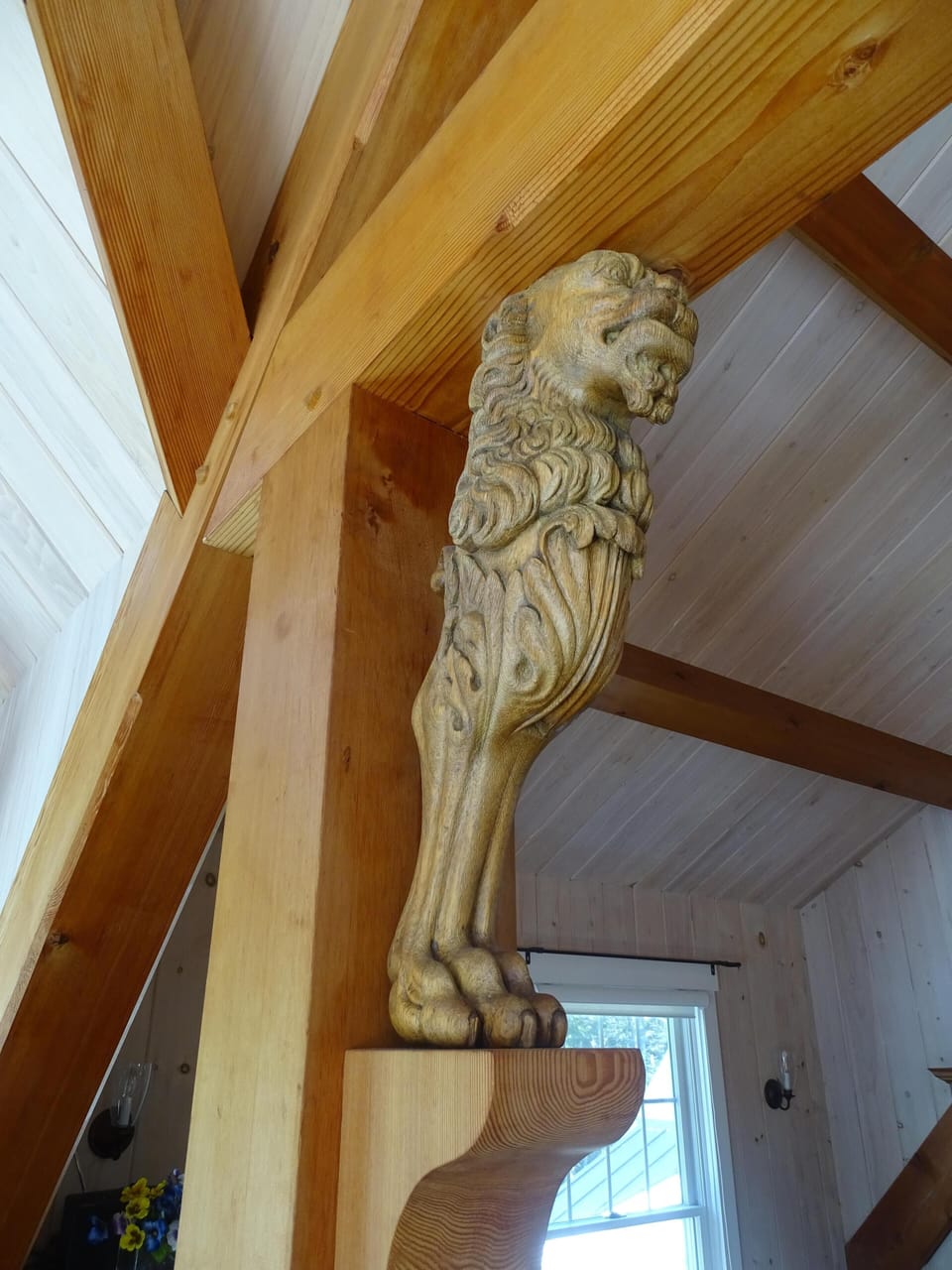 Found our lions in a Dutch salvage yard 