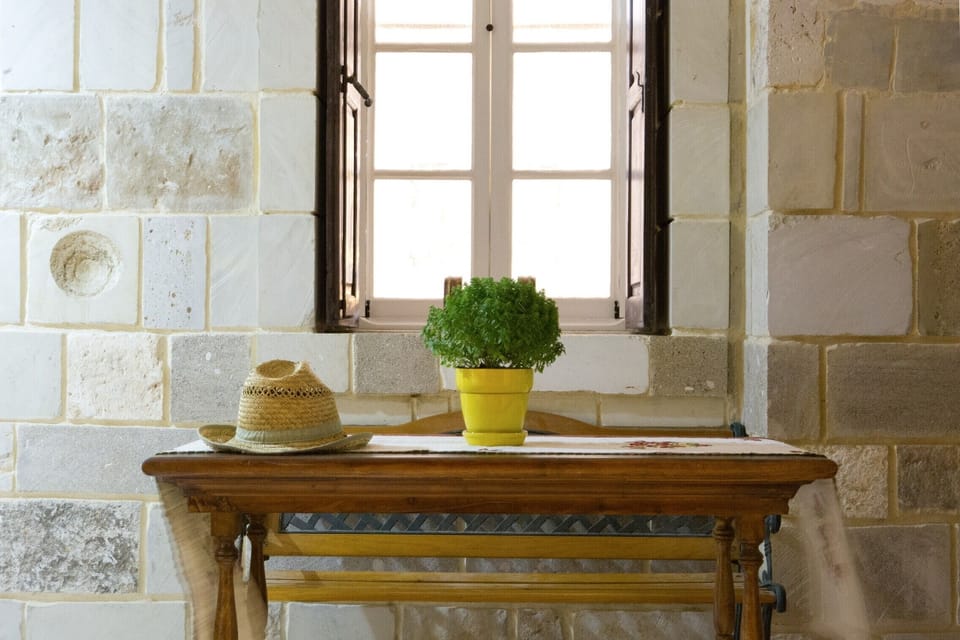 Traditional decoration of villa Senecio