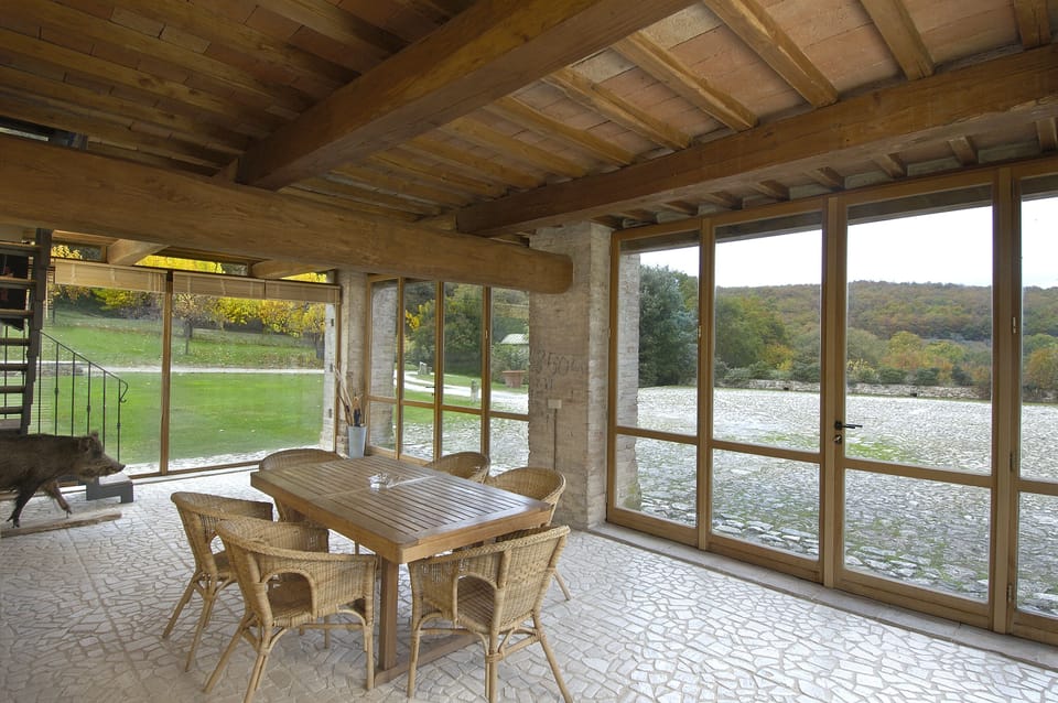 Outdoor dining