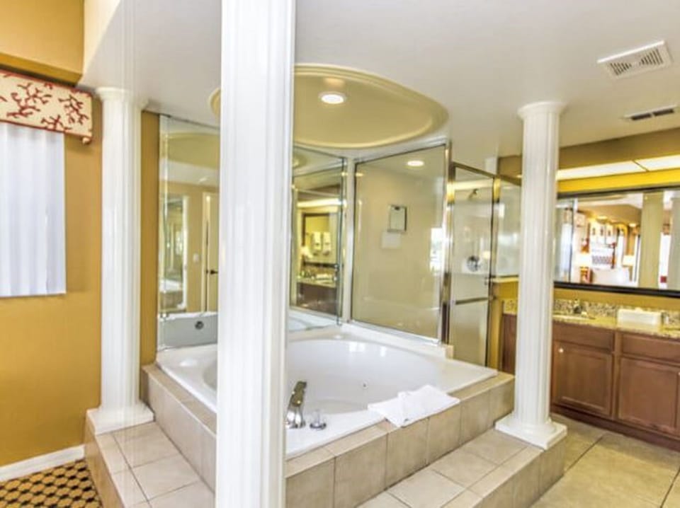 Master BR for 2, 3 & 4 BR units