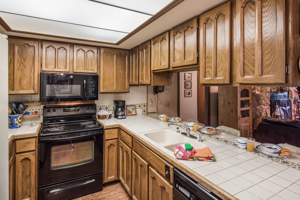 Large Kitchen with Plenty of Counter Space