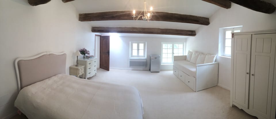 Third bedroom
