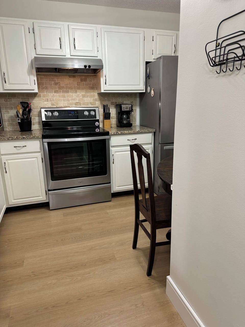 Eat in Kitchen