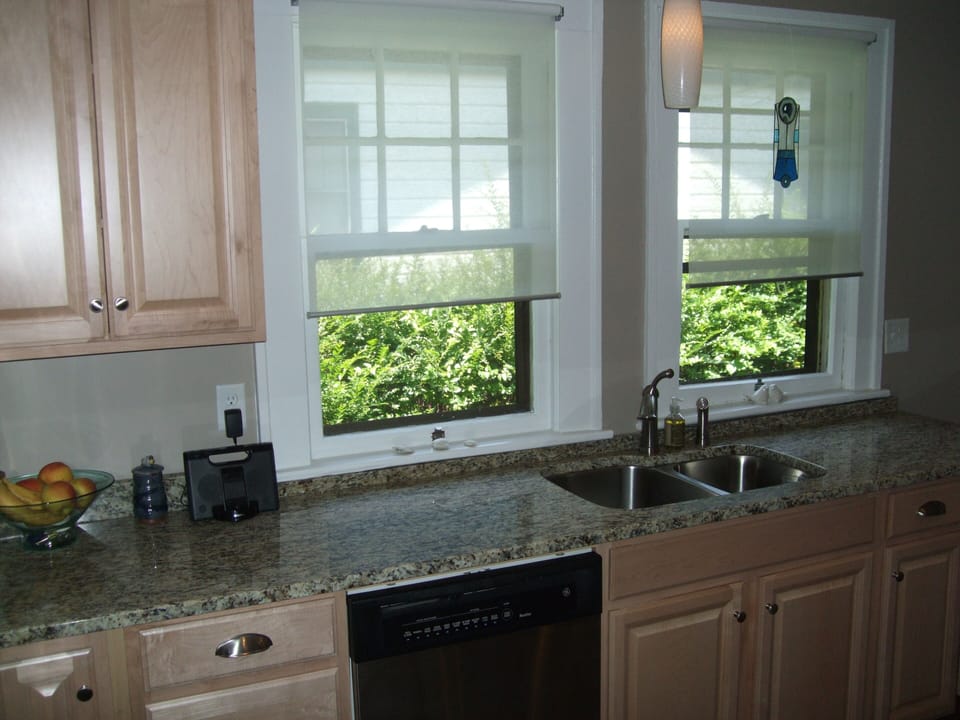 Beautiful kitchen with all new appliances, including dishwasher.