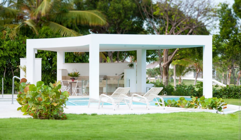 Views of Gazebo 
