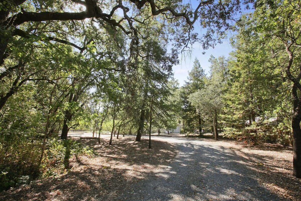 Private Driveway